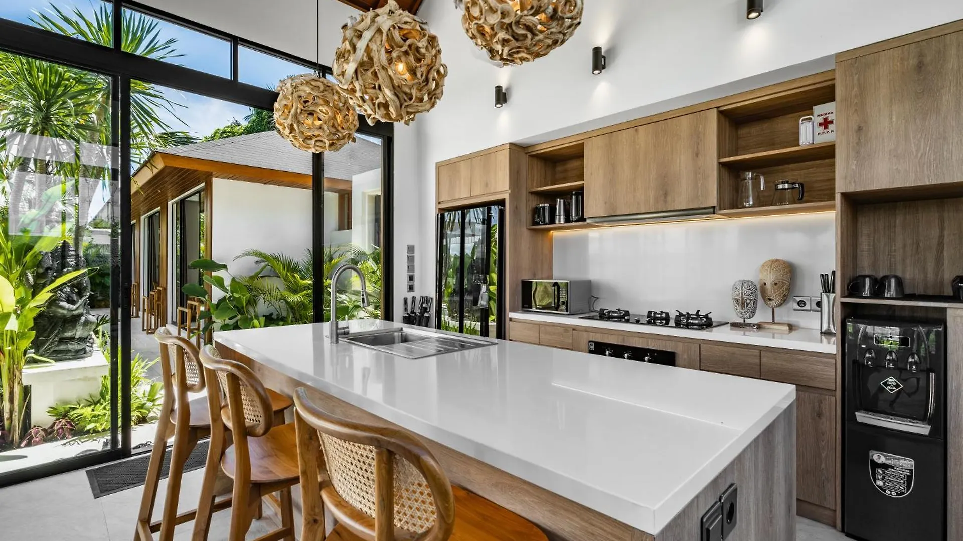 Villa Nirwana Air By Balisuperhost Ubud 0*,